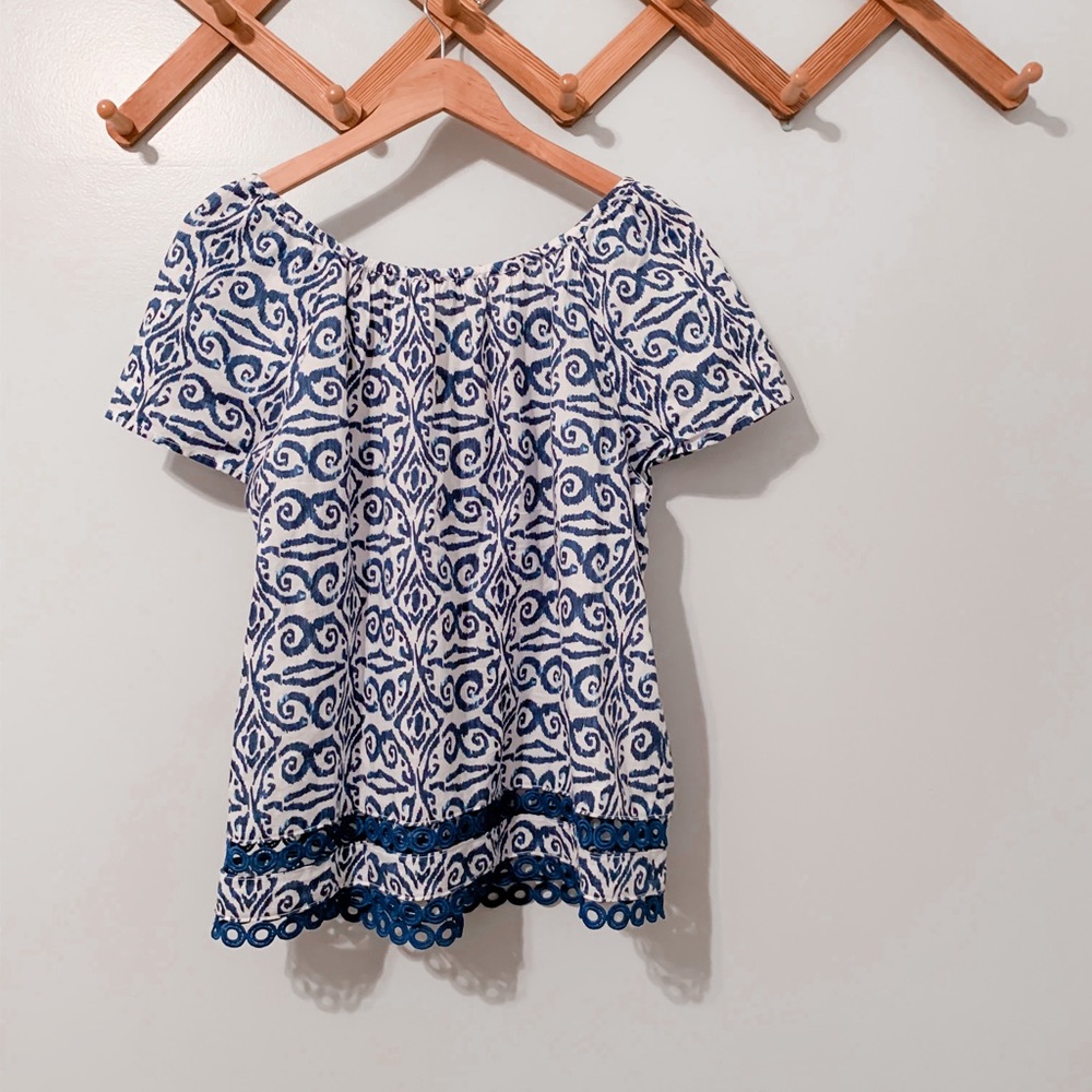 Vineyard Vines Blue and White Blouse - Picture 3 of 3